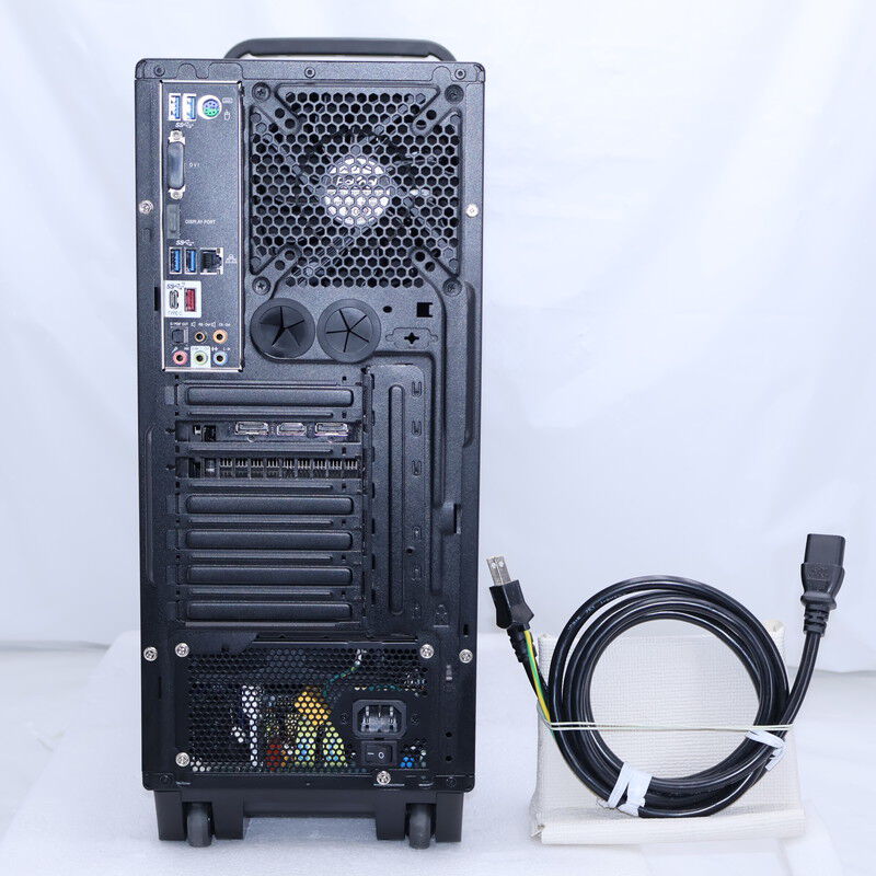 中古 mouse DAIV(Intel Core i7 8700/32GB DDR4 (PC4)/SSD1TB/なし