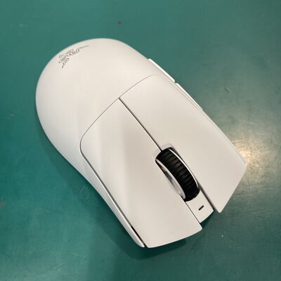 【富山本郷店】中古  Razer DeathAdder V3 Pro White(RZ01-04630200-R3A1) 4760001229 