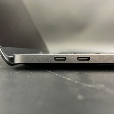 【大須店】中古  MacBook Pro (13-inch 2018 Four Thunderbolt 3 Ports) A1989 3480022467 