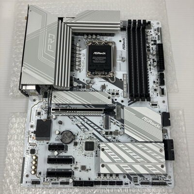 【秋葉原本店】中古  ASRock Z890 Pro RS WiFi White (Z890 1851 ATX DDR5) 172168 