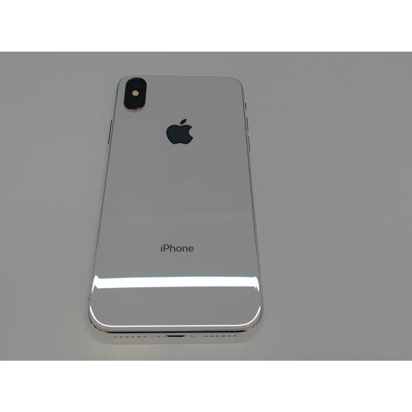 中古 【SIMロック解除済み】【au】 iPhoneX 64GB (シルバー