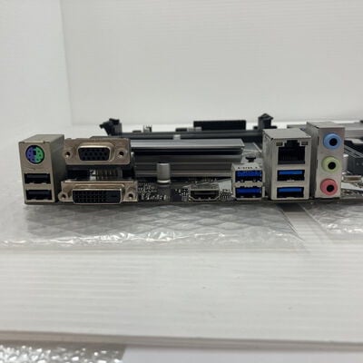 【秋葉原本店】中古  各社 OEM マザーボード (LGA1151) 158687 