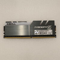 中古  PC4-25600 8GB デスクトップ用(DDR4-3200) 140727 