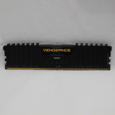 【通販センター】中古  PC4-25600 8GB デスクトップ用(DDR4-3200) 140727 