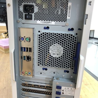 【姫路店】中古  EPSON Endeavor 9000-M (INTEL Core i9 10900X 3.7GHz/64GB/SSD512GB/DVD-ROM/RTX3070/-/-/W11H64) 178709 