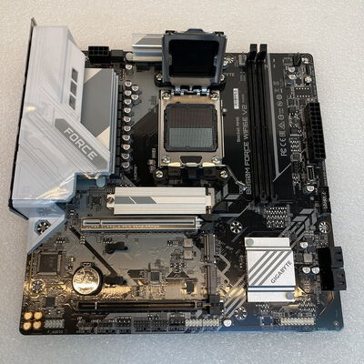 【京都店】中古  GIGABYTE B850M FORCE WF6E V2 (B850 AM5 mATX DDR5) 3180006616 