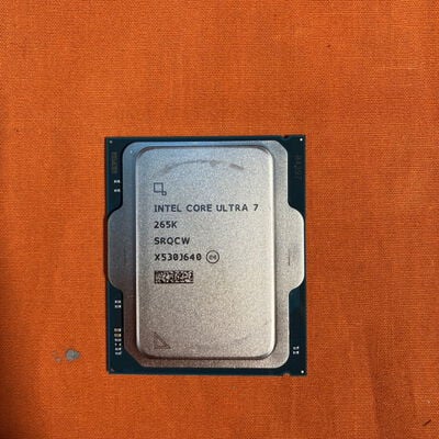 【なんば店】中古  INTEL Core Ultra 7 265K (1851/3.9G/30M/C20/T20)