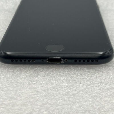 【新潟店】中古  【au版SIMフリー】Apple iPhoneSE 4.7インチ (第3世代) 64GB (ミッドナイト) MMYC3J/A 154842 