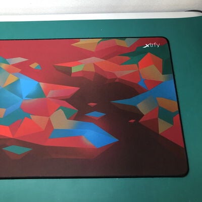 【津ラッツ店】中古  Xtrfy GP5-XL-LITUS-RED ｹﾞｰﾐﾝｸﾞﾏｳｽﾊﾟｯﾄﾞ (701602) 178103 