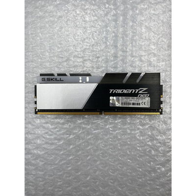 【座間相武台】中古  PC4-28800 16GB デスクトップ用(DDR4-3600) 140734 