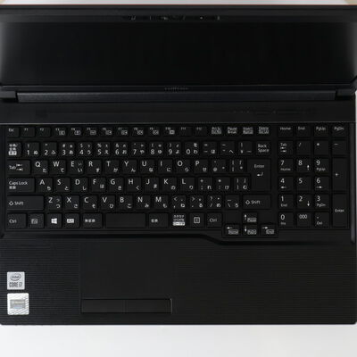 【通販センター】中古  Fujitsu LIFEBOOK A7510/F FMVA87031(Intel Core i7 10610U/8GB DDR4 (PC4)/SSD512GB/なし/オンボード/15.6/1366x768/Wi-Fi/W11H64 MAR) 200835 