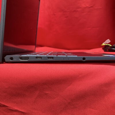 【千葉店】中古  MSI Prestige 13Evo A12M 3250006549 