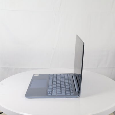 【通販センター】中古  Microsoft Surface Laptop Go (Core i5-1035G1/8GB/オンボード) 202983 