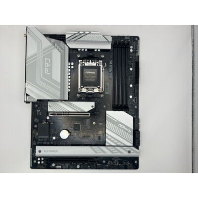【仙台店】中古  ASRock B850 Pro RS WiFi (B850 AM5 ATX DDR5) 175467 