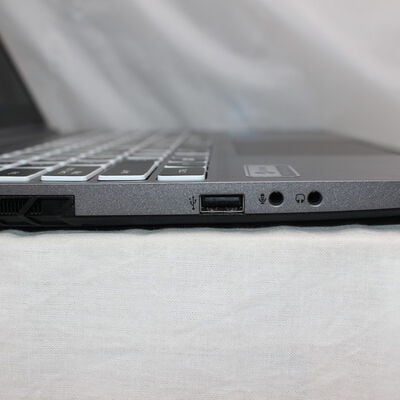 【通販センター】中古  THIRDWAVE GALLERIA RL7C-R35-5N(Intel Core i7 13620H/32GB DDR5 (PC5)/SSD512GB/なし/NVIDIA GeForce RTX 3050 6GB Laptop GPU/15.6/1920x1080/Wi-Fi/W11H64 MAR) 198279 
