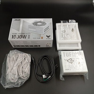 【大須店】中古  ASUS TUF-GAMING-1000G-WHITE(ATX3.0 1000W 80+G P) 3120022777 