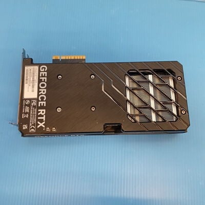 【大須店】中古  Palit NE64060019P1-1070D（RTX4060 8GB) 3410013943 