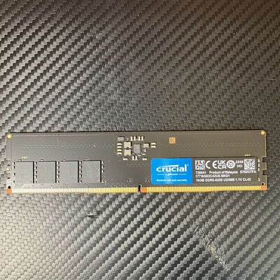 【富士青葉店】中古  Crucial CT16G52C42U5.M8G1(DDR5 PC5-41600 16GB) 183231 