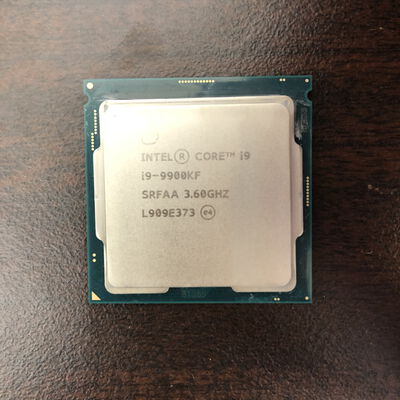 【福山ココローズ店】中古  INTEL Core i9 9900KF (1151/3.60GHz/16M/C8/T16) 139475 