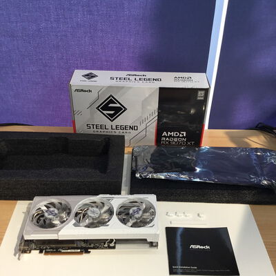 【松山環状枝松店】中古  ASRock RX9070XT SL 16G Steel Legend 16GB (RX9070XT 16G) 4560001137 