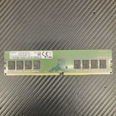 【富士青葉店】中古  PC4-21300 8GB デスクトップ用(DDR4-2666) 126165 