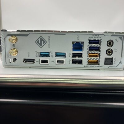 【なんば店】中古  ASRock Z890 Steel Legend WiFi(Z890 1851 ATX DDR5 172165 