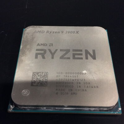 【座間相武台】中古  AMD Ryzen 9 3900X (AM4/3.8/70M/C12/T24/105W) 140023 