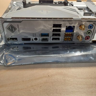 【鹿児島店】中古  ASRock B850M Steel Legend WiFi (B850 AM5 mATX) 175468 