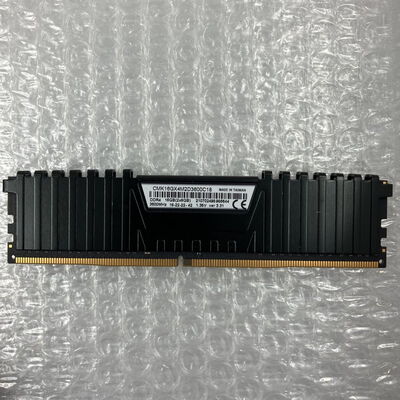 【秋葉原本店】中古  PC4-28800 8GB デスクトップ用(DDR4-3600) 140733 