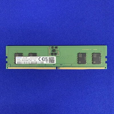 【横浜駅前店】中古  PC5-38400 8GB デスクトップ用 151530 