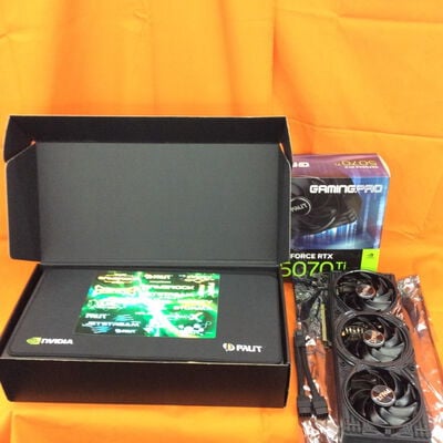 【なんば店】中古  Palit NE7507T019T2-GB2031Y(RTX5070Ti GamingPro V1) 3280021104 