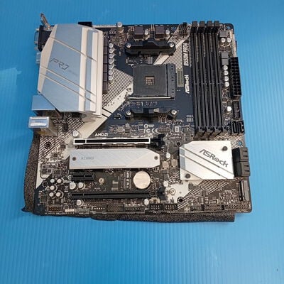 【大須店】中古  ASRock B550M Pro4 (B550 AM4 mATX DDR4) 142938 