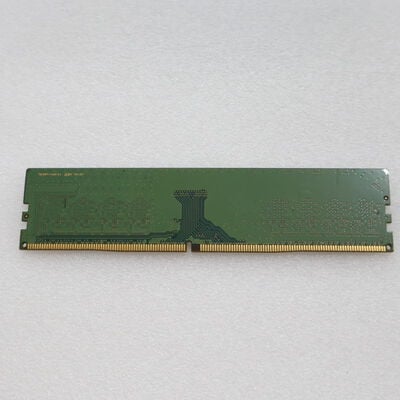 【通販センター】中古  PC4-19200 8GB デスクトップ用(DDR4-2400) 126163 