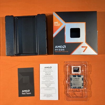 【なんば店】中古  AMD Ryzen 7 9800X3D (AM5/4.7/104M/C8/T16/120W) 172566 