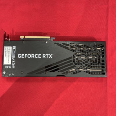 【静岡東瀬名店】中古  Palit NE75070019K9-GB2050S(RTX5070 12G) 1460027014 