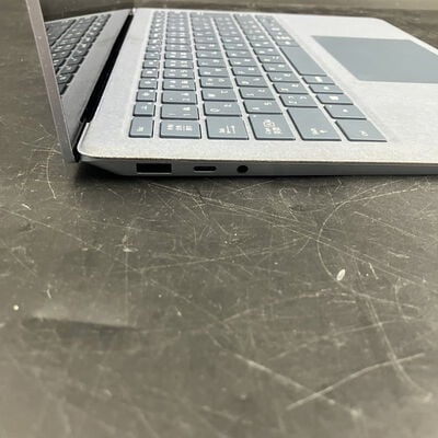 【大須店】中古  Surface Laptop 4 5PB-00046 4640000750 