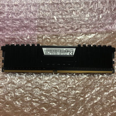 【宮崎恒久店】中古  PC4-25600 16GB デスクトップ用(DDR4-3200) 140728 