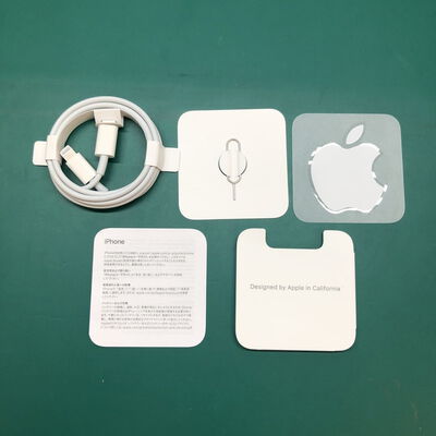【津ラッツ店】中古  【au版SIMフリー】Apple iPhoneSE 4.7インチ (第3世代) 64GB (ミッドナイト) MMYC3J/A 154842 