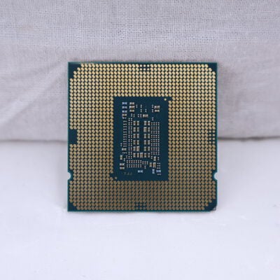 【通販センター】中古  INTEL Core i3 10105 (1200/3.7G/6M/C4/T8) 145174 