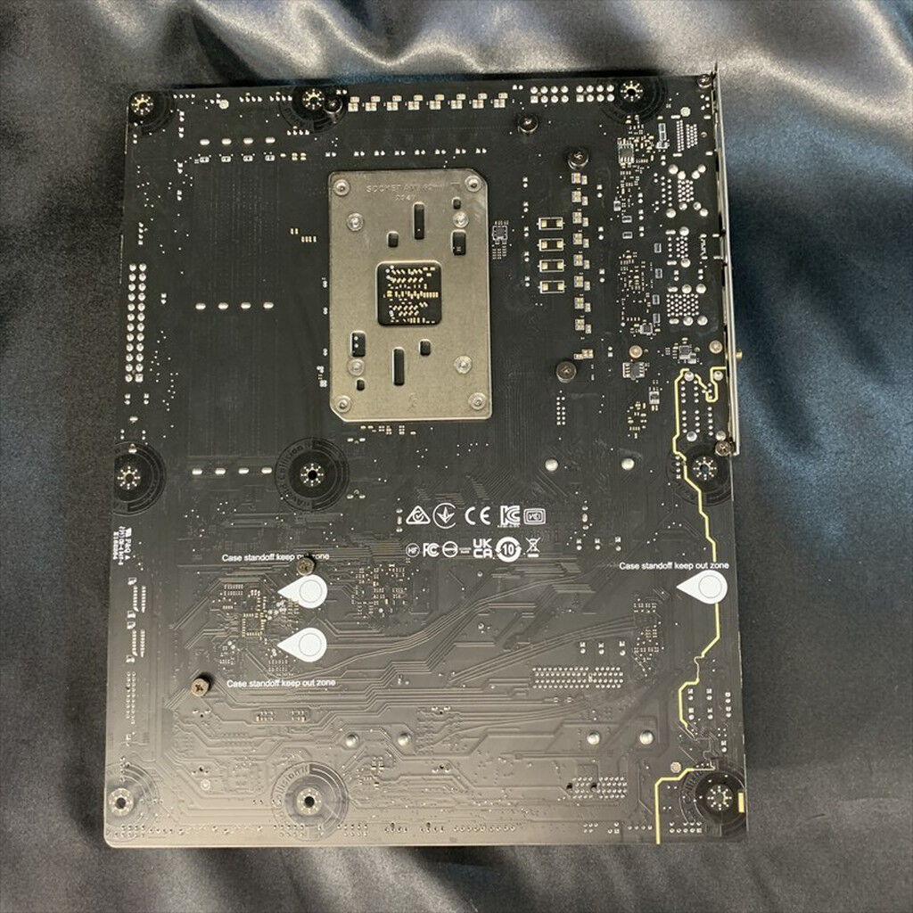 中古 MSI MAG B650 TOMAHAWK WIFI (B650 AM5 ATX DDR5) 168272