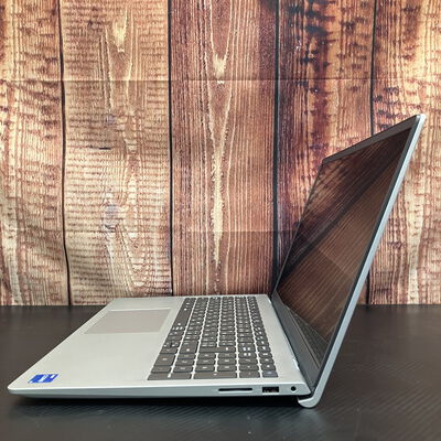 【富士青葉店】中古  Dell 15 DC15250 5070002450 