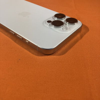 【なんば店】中古  【docomo版SIMフリー】Apple iPhone15 Pro Max 512GB ホワイトチタニウム MU6V3J/A 161268 
