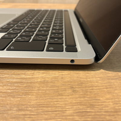 【姫路店】中古  Apple MacBook Pro 2020 MXK62J/A (Core i5 1.4 GHz/8GB/SSD 256GB/13.3/2560 x 1600 Retina/Wifi) 190482 