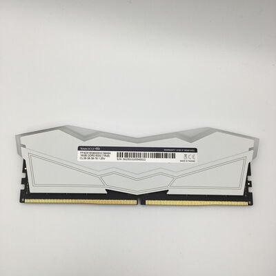 【秋葉原本店】中古  PC5-48000 16GB デスクトップ用(DDR5-6000) 149154 
