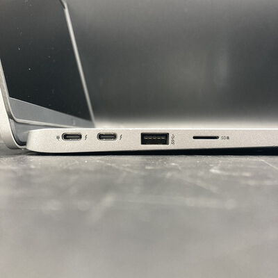 【熊本浜線店】中古  DELL Latitude 5320 (Intel Core i7 1185G7 3.0GHz/16GB/SSD256GB/-/-/13.3/1920x1080/Wi-Fi/WEBCAM/W11H MAR) 183658 