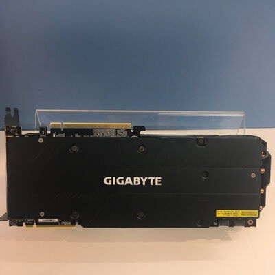 【博多店】中古  GIGABYTE GV-N207SGAMING OC-8GC (RTX2070 SUPER) 140100 