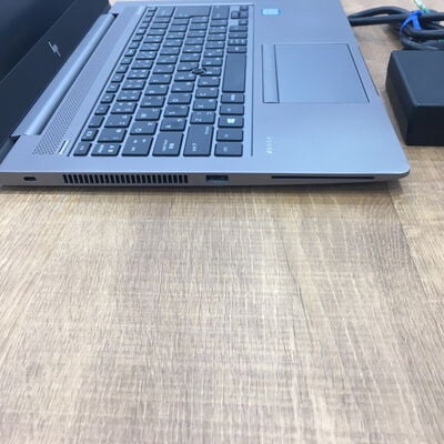 【佐賀南部バイパス店】中古  HP ZBook 14u G6 (INTEL Core i7 8565U 1.8GHz/16GB/SSD1TB/-/オンボード/14/1920x1080/Wi-Fi/WEBCAM/W11H64) 182267 