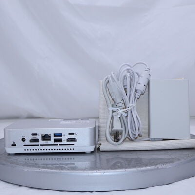 【通販センター】中古  THIRDWAVE NUC QC7165-S2 202790 