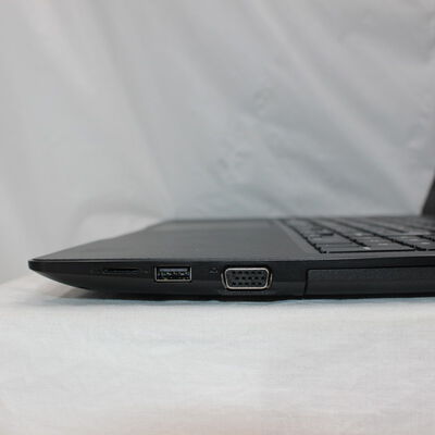 【通販センター】中古  DELL Vostro 3590(Intel Core i5 10210U 1.60GHz/16GB DDR4/SSD256GB/-/オンボード/15.6/1920x1080/GbE/Wi-Fi/WEBCAM/W11P/VBT) 197856 