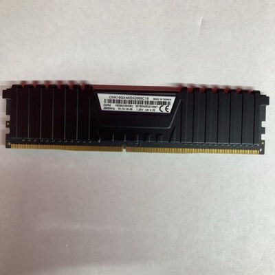 【千葉店】中古  PC4-21300 8GB デスクトップ用(DDR4-2666) 126165 